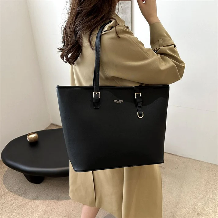 টেক্সচার্ড স্প্রিং আইএনএস স্টাইলের বড় শোল্ডার টোট image 4